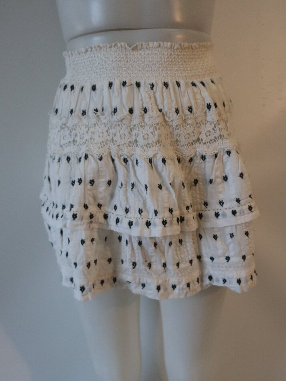 Womens LoveShackFancy Taylor Ivory Black (Item-418) Smocked Waist Mini Skirt S - Picture 4 of 8